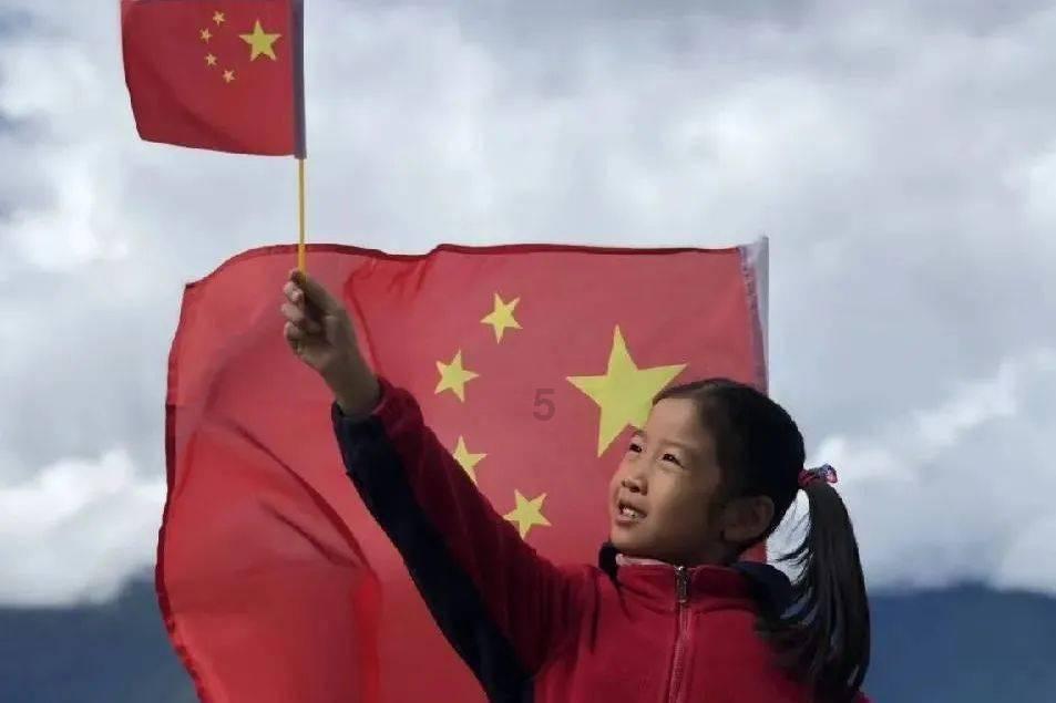 点燃的炸弹人