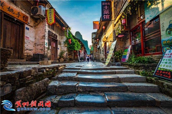 冬天大衣腰带怎么系？游戏画面